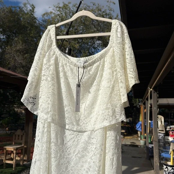 Chelsea Taylor White Lace Dress plus size - Picture 6 of 9